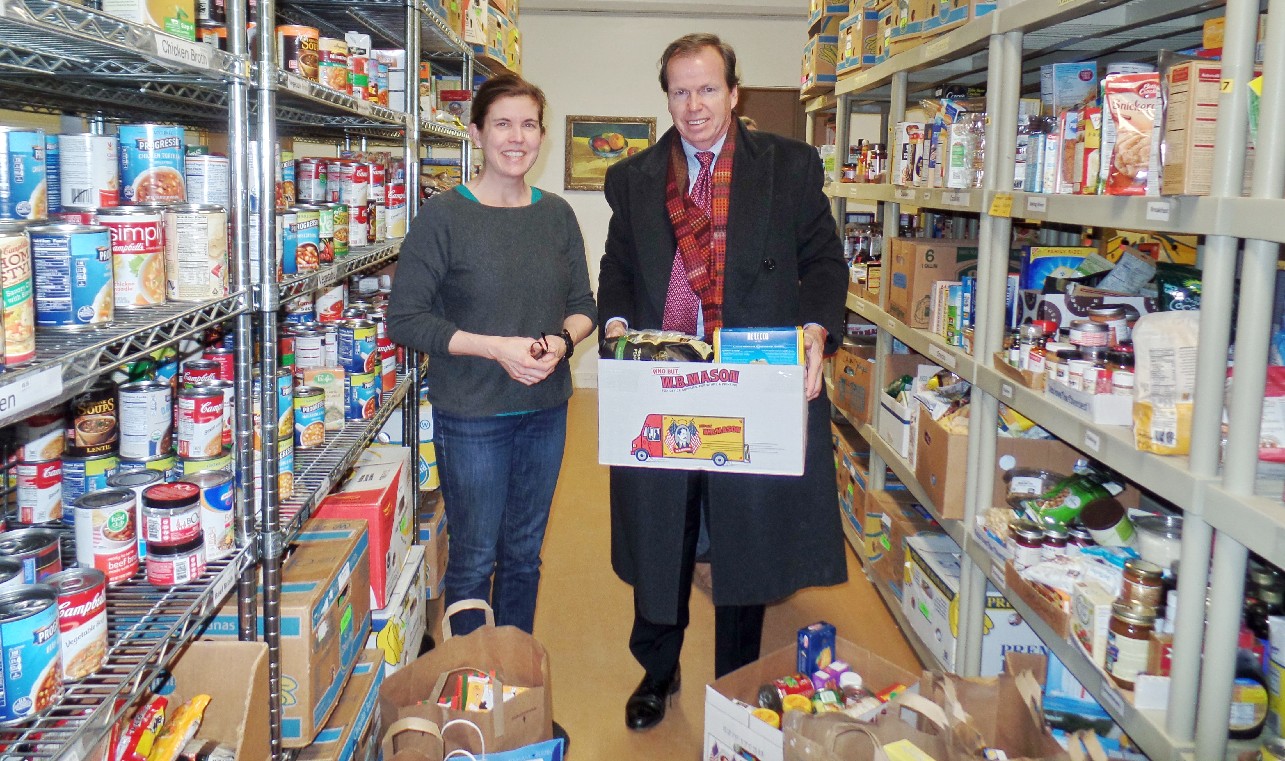 Register O'Donnell Delivers Donated Food to Wellesley Food Pantry