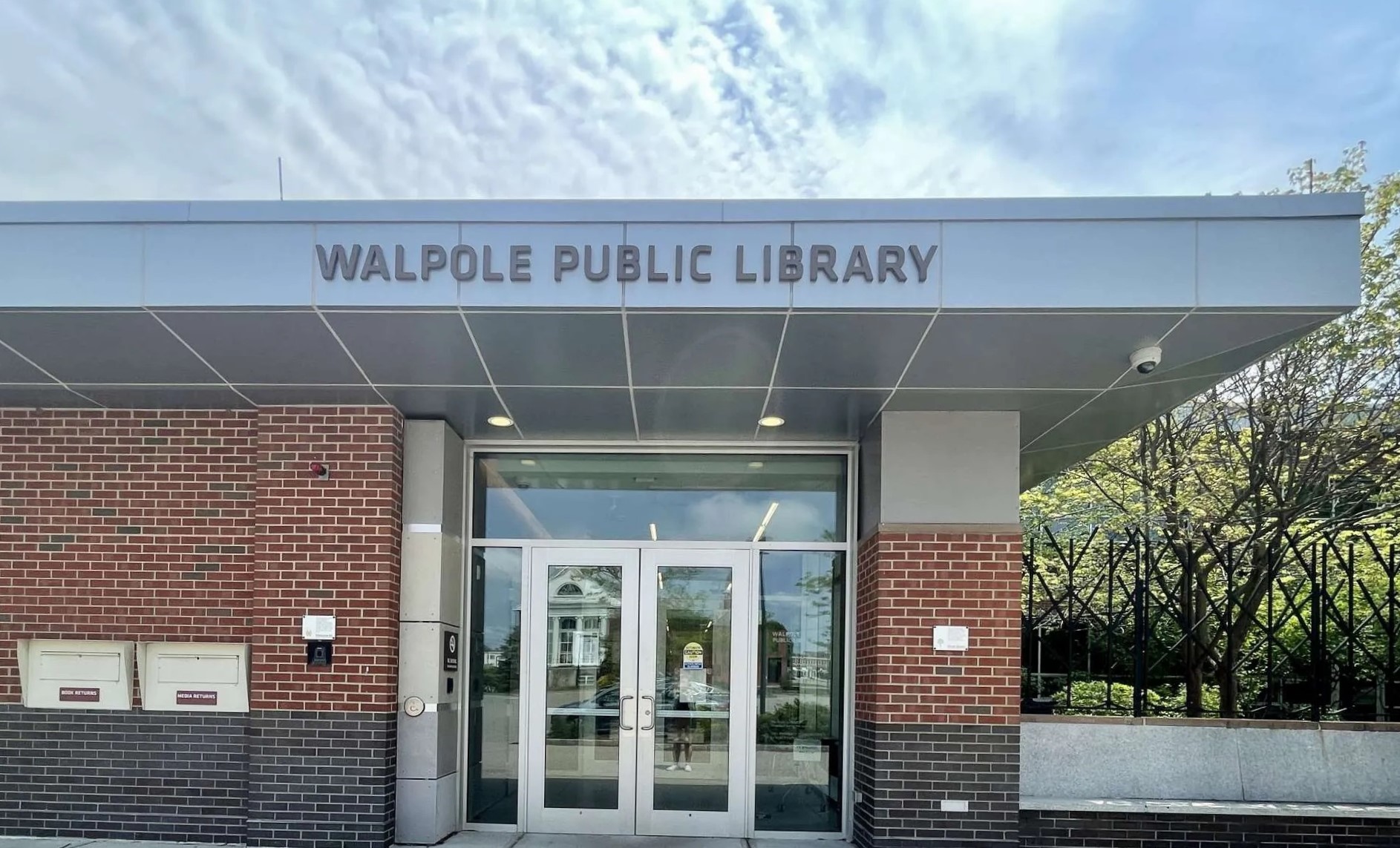 Register O’Donnell to Bring the Registry of Deeds Directly to Walpole Residents